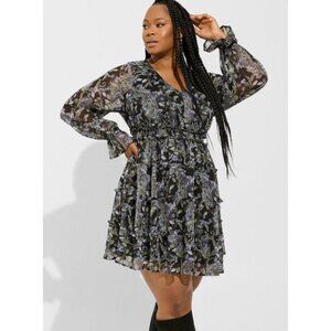 Torrid Tiered Babydoll Dress Size 2X Pockets Dark Floral Fairy Baddie Whimsigoth